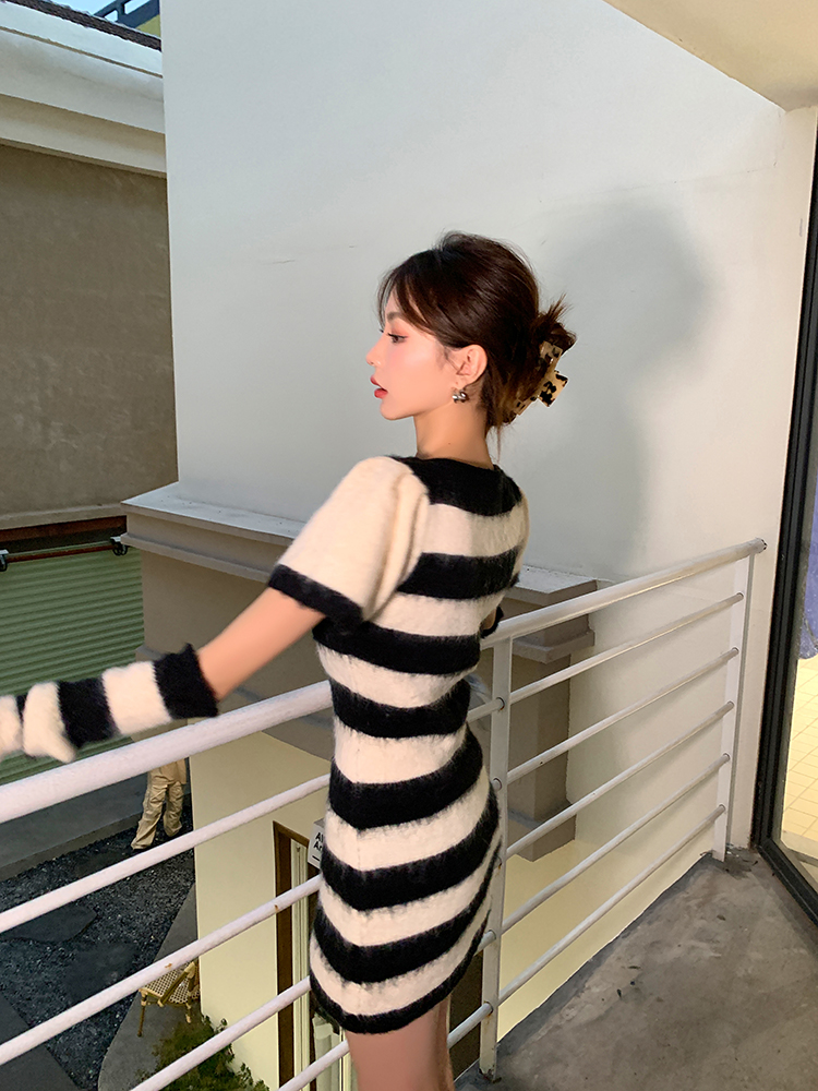 Knitted stripe dress bottoming T-back for women
