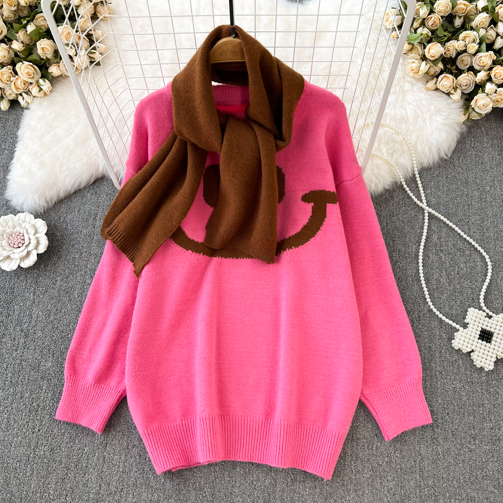 Casual autumn and winter coat smiley round neck sweater