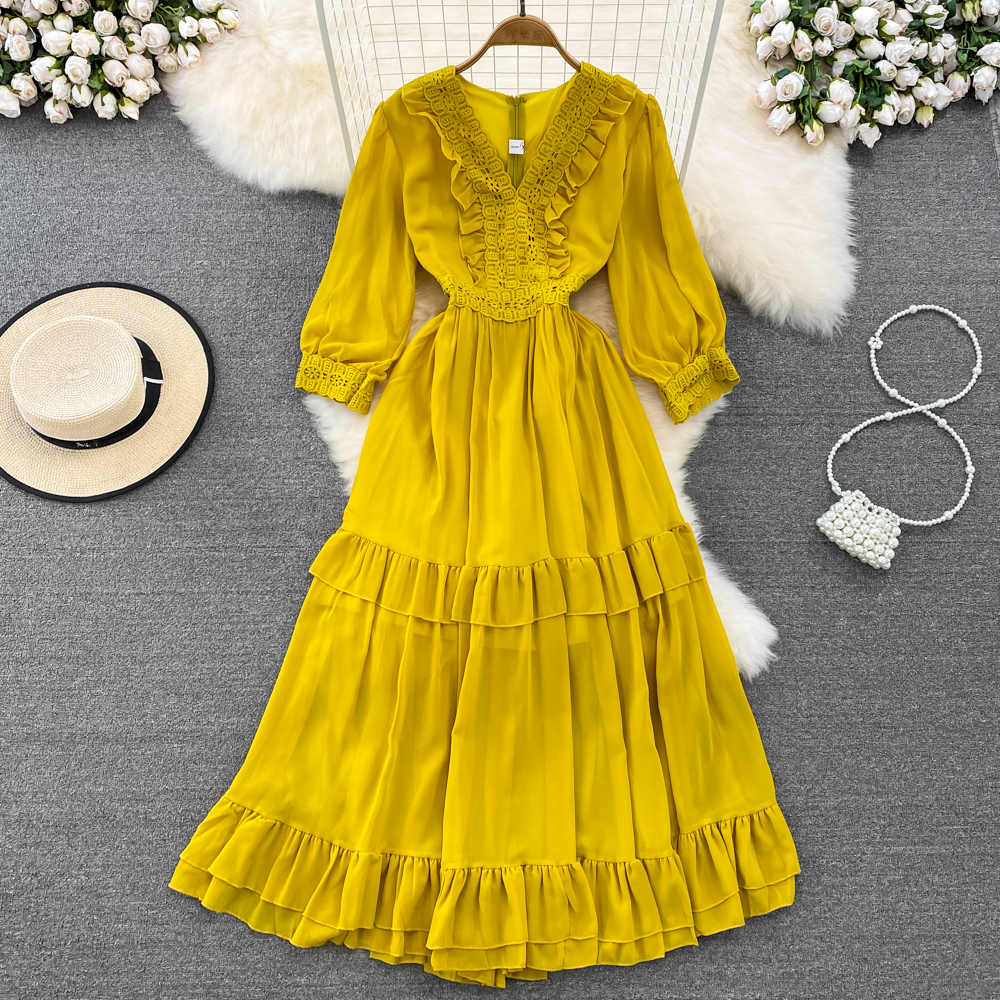 V-neck lace puff sleeve tender retro slim big skirt dress