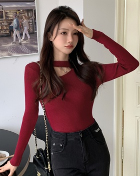 Unique long sleeve sweater slim bottoming shirt