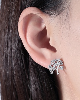 Lady fashion earrings Korean style refinement stud earrings