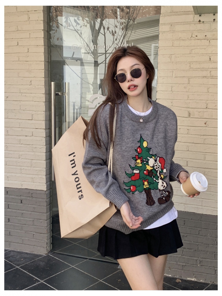 Pullover embroidered knitted cartoon round neck sweater