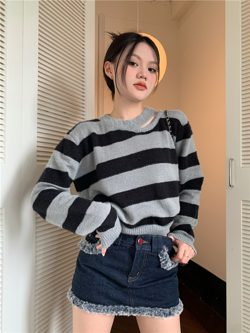 Summer loose stripe plush hollow sweater