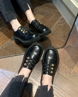 Small thick crust spring thick leather shoes for women