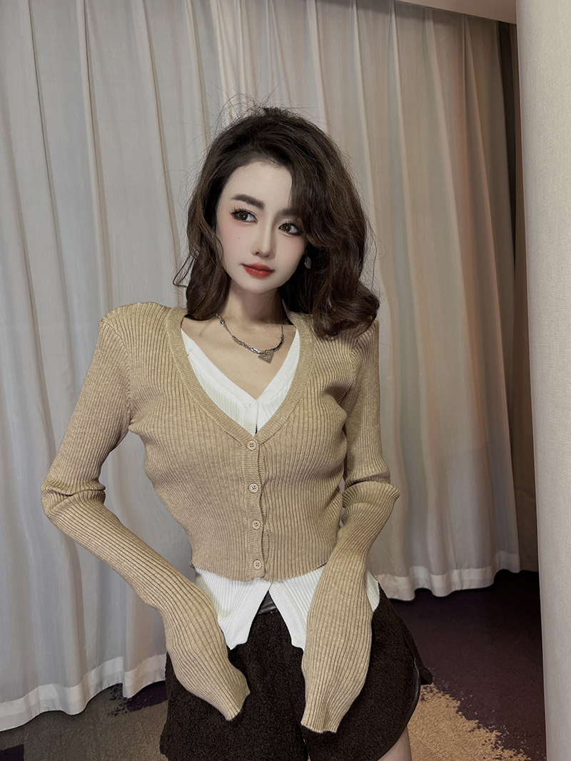 Pseudo-two tops autumn and winter cardigan for women
