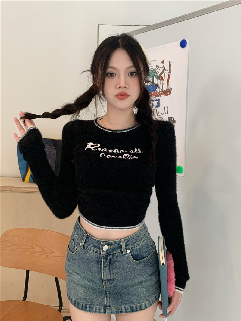 Hairy embroidery slim letters knitted sweater