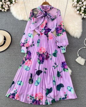 Elegant pleated dress spring and autumn long dress