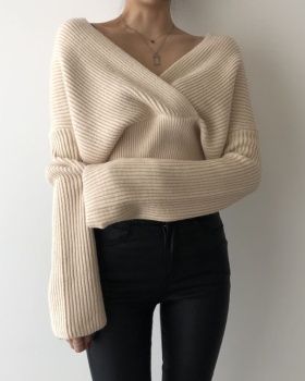Retro tender Korean style temperament loose V-neck sweater