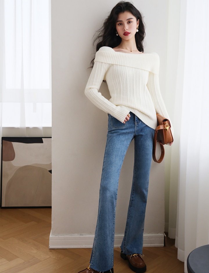 Autumn and winter wears outside sweater flat shoulder tops