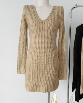 Knitted autumn and winter sweater V-neck skirt for women