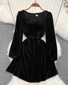 Velvet black all-match Western style dress for women
