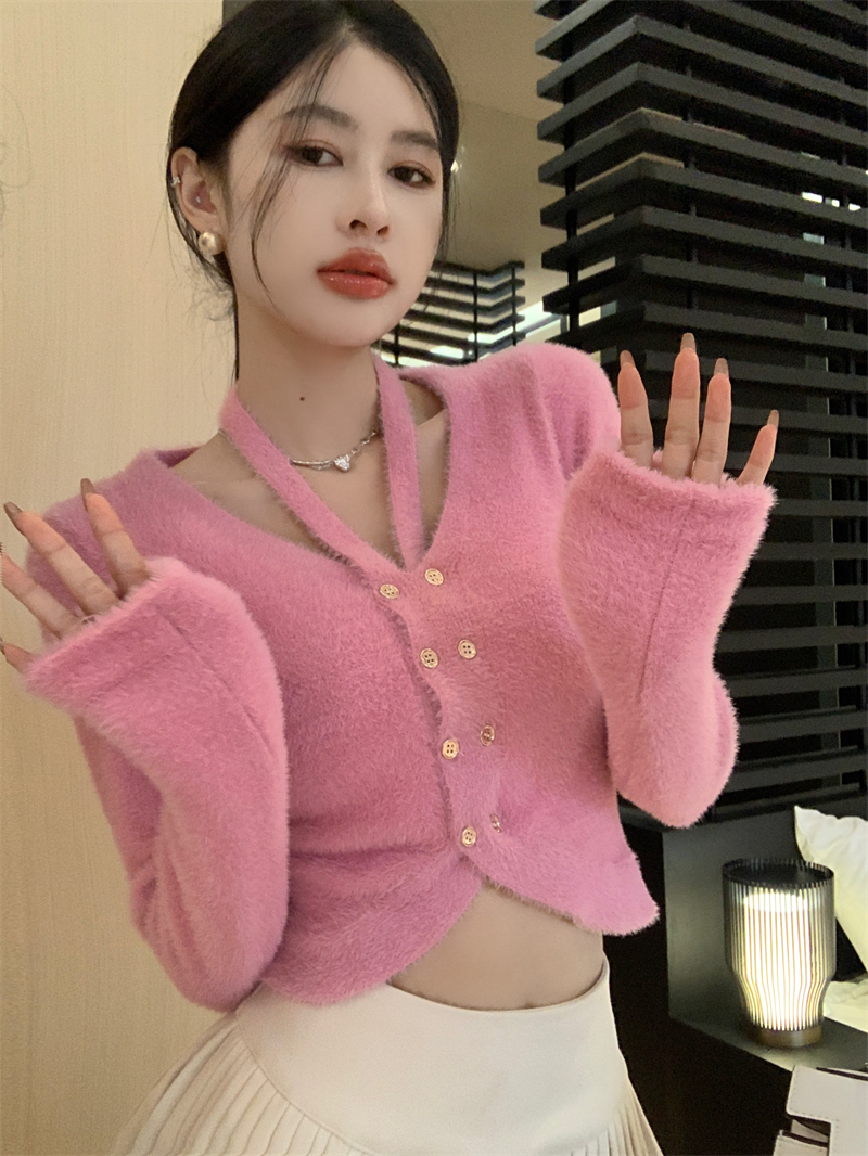 Halter knitted wears outside autumn and winter sweater