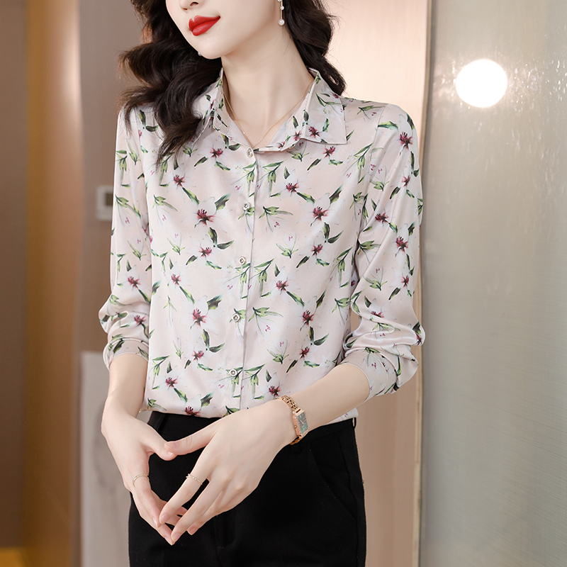 Spring and autumn lapel temperament real silk fashion shirt