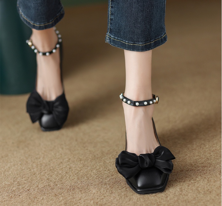 Pearl bow retro thick shoes