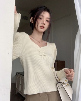 Knitted spring slim unique long sleeve short bottoming shirt