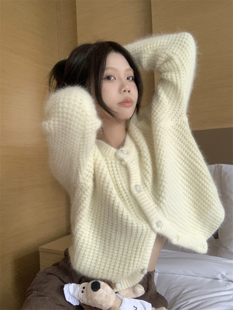 Thick needle pure sweater short coat