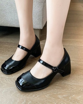 Square head high-heeled shoes shoes
