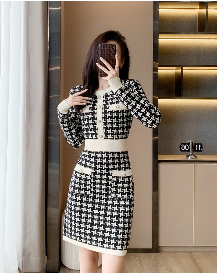 Knitted long dress fashion and elegant sweater dress for women