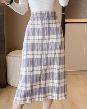 Knitted long skirt exceed knee skirt for women