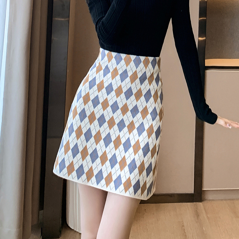 Slim knitted short skirt temperament diamond skirt