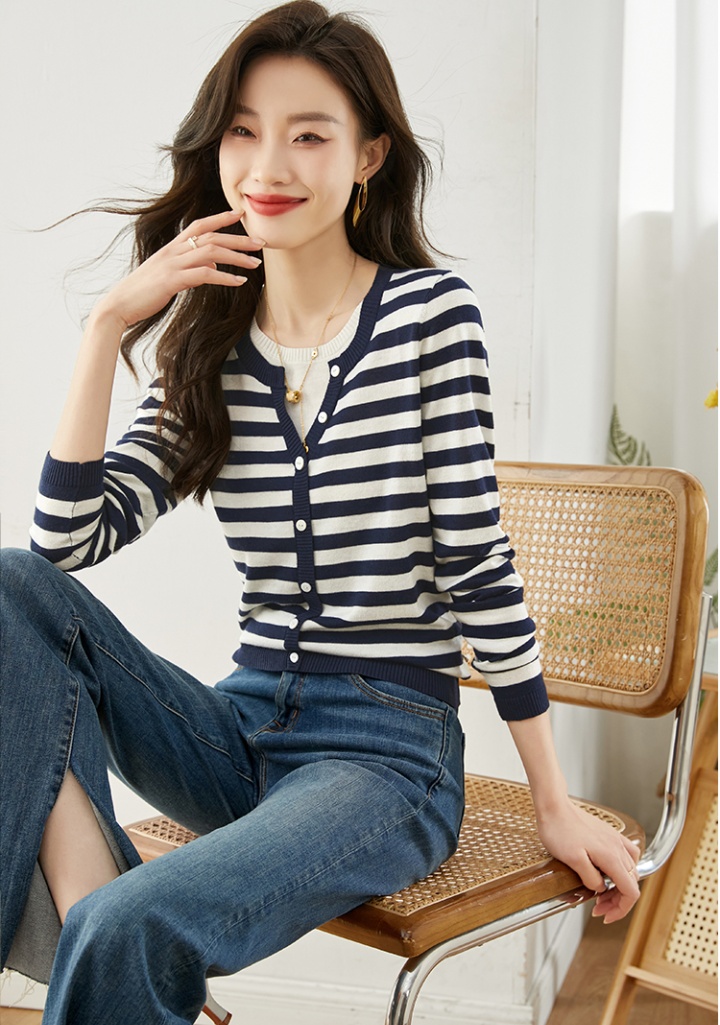 Knitted spring Pseudo-two long sleeve tops for women