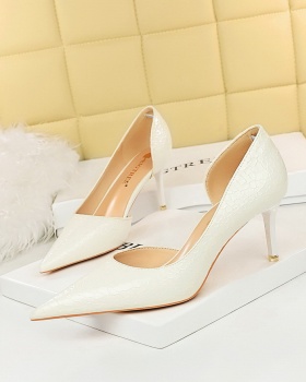 Pointed slim sexy high-heeled stone pattern low shoes for women