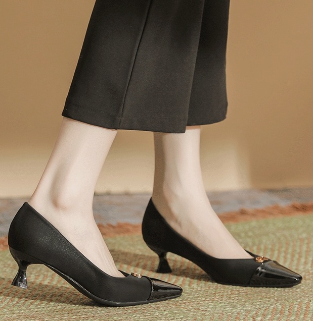 Sheepskin high-heeled shoes pointed shoes