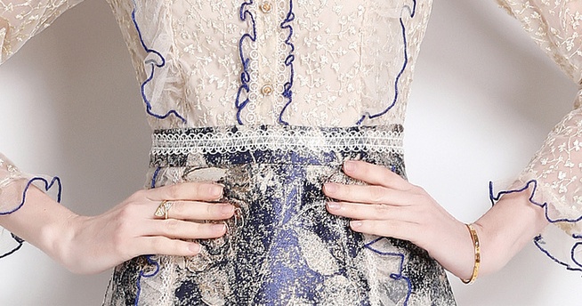 Slim splice lace long sleeve jacquard dress