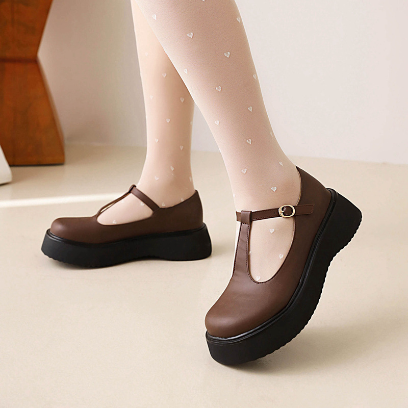 Thick crust cingulate T-shirt large yard shoes for women