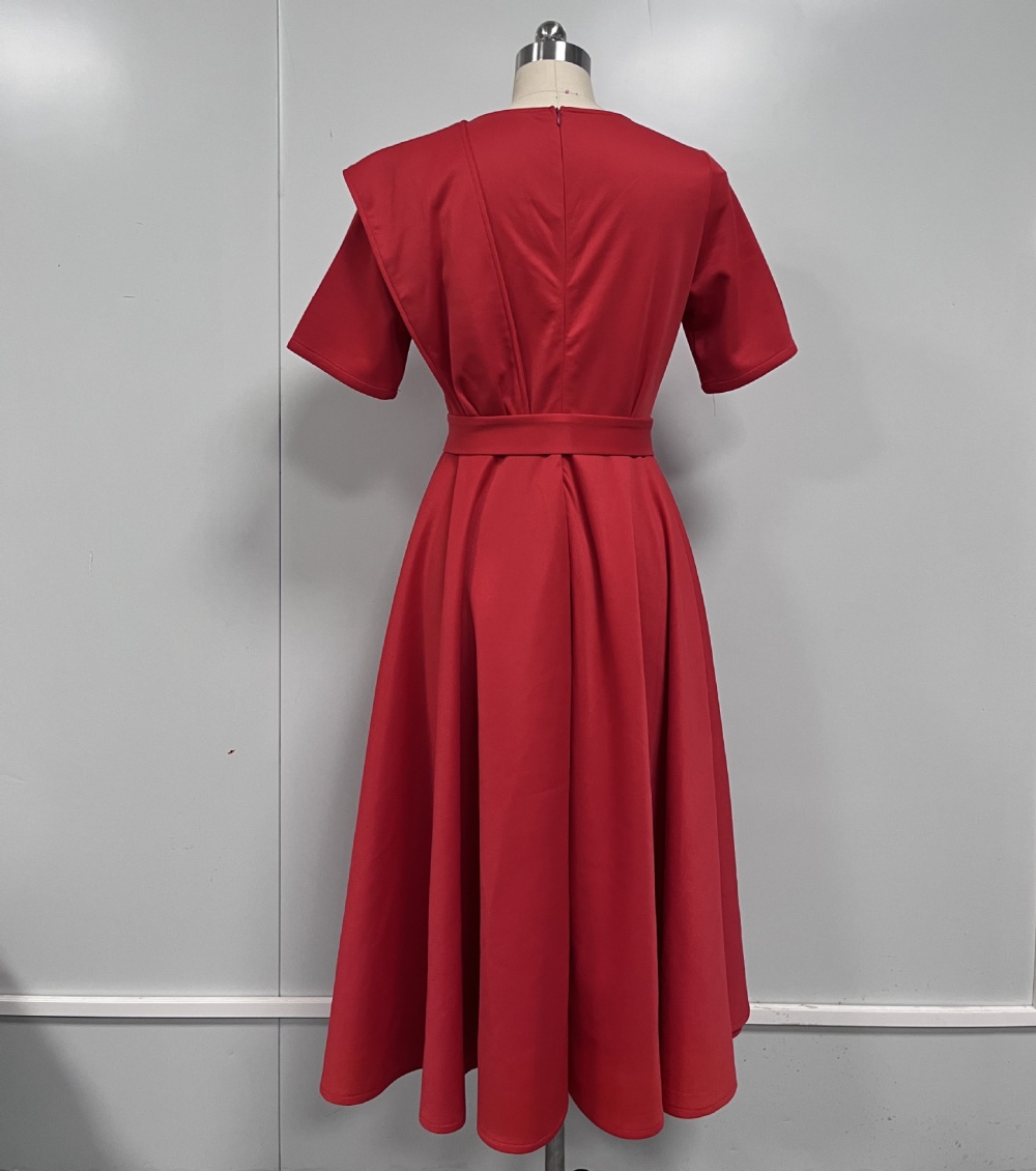 Red pinched waist belt temperament pure dress