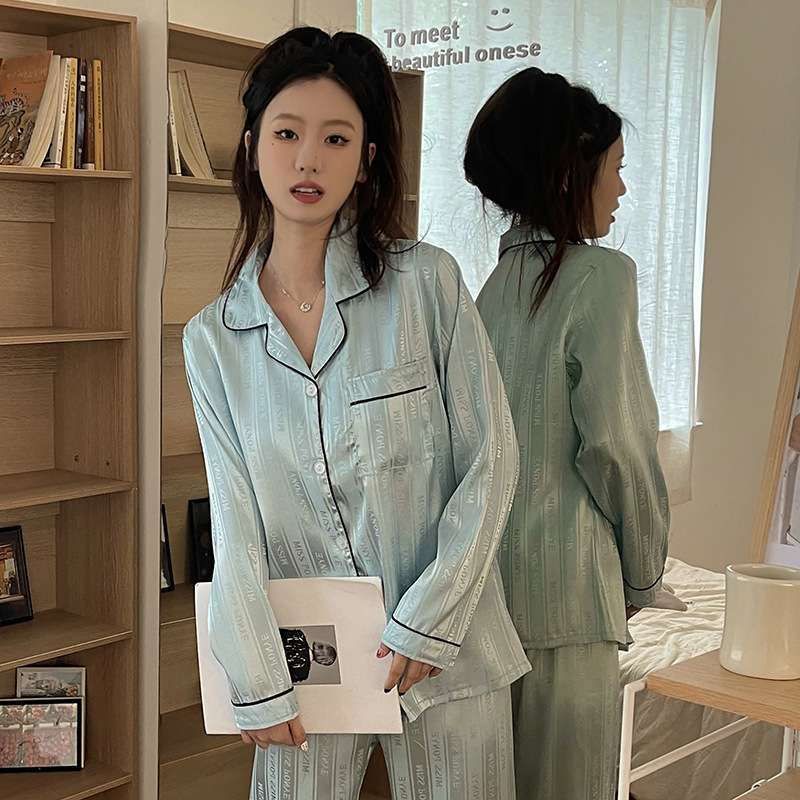 Spring and autumn pajamas a set for women