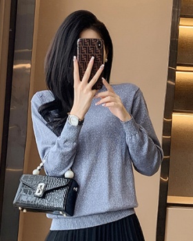 Fashion and elegant bottoming pullover sweater for women