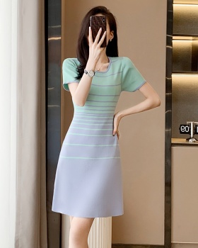 Round neck ice silk short sleeve slim dress for women