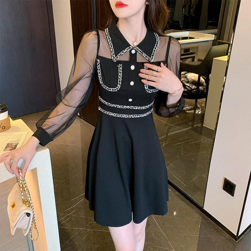 Fashion and elegant bottoming perspective splice dress
