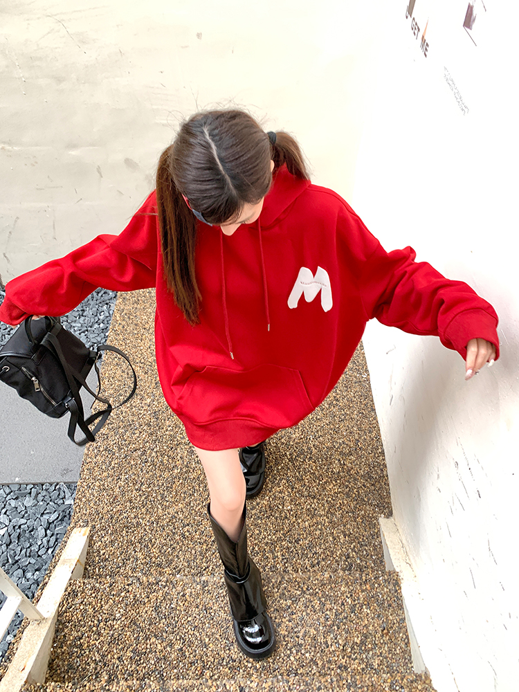 Autumn and winter red hat loose spring hoodie