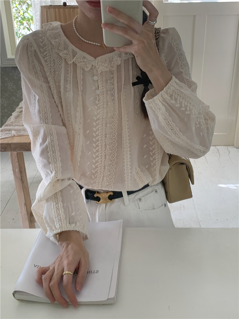 Lace chiffon splice Korean style embroidery shirt