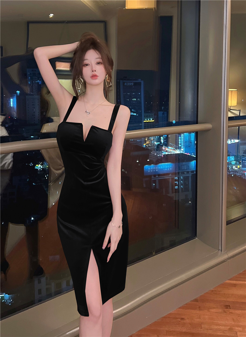 Ladies V-neck slim sexy bottoming velvet dress