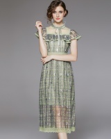 Dark-green elegant temperament lady noble embroidered dress
