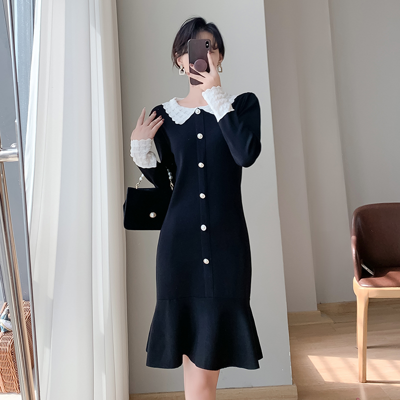 Knitted inside the ride T-back doll collar dress for women