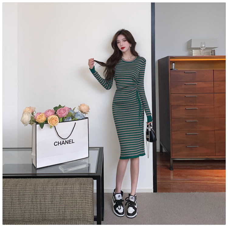 Simple hip dress stripe spring and summer leisure package