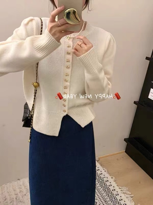 Knitted sweater autumn and winter coat for women