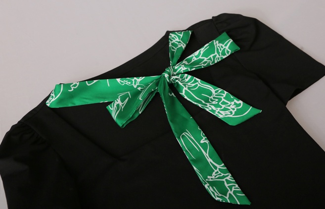 Bow streamer tops all-match green T-shirt for women