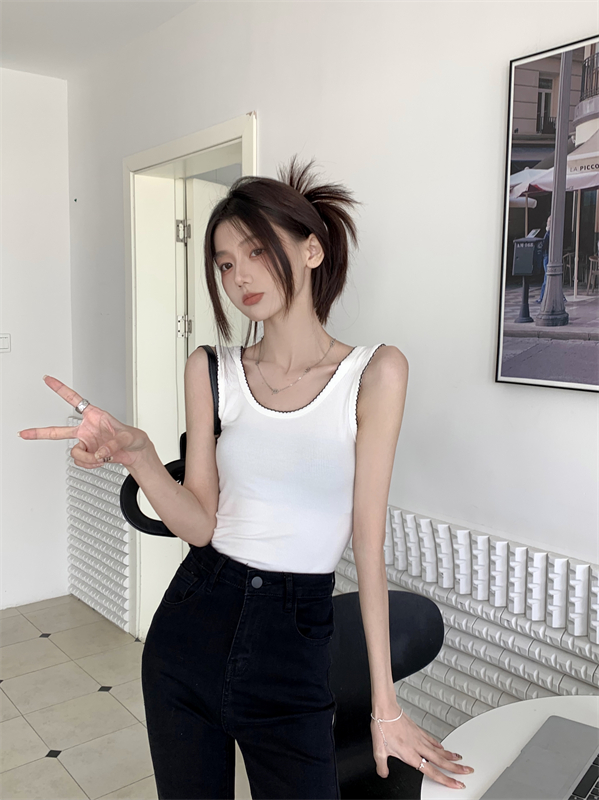 White black-white colors bottoming spring and summer vest