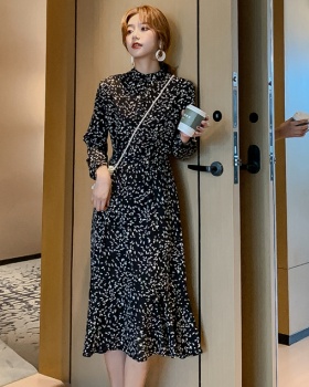 Exceed knee long sleeve pinched waist floral Korean style dress