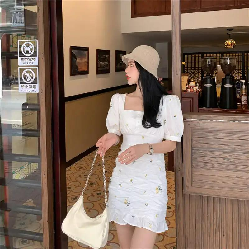 Floral slim puff sleeve T-back France style lady dress