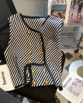 Black-white slim cardigan stripe coat for women