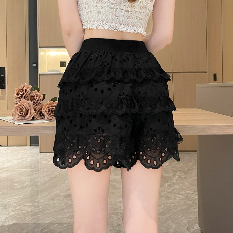 Spring and summer shorts lace leggings for women