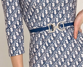 Spring short sleeve dress printing square collar belt