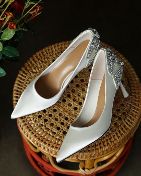 High-heeled pointed shoes low four seasons wedding shoes
