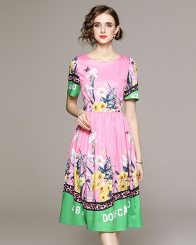 Fashion European style lined short sleeve pastoral style) dress